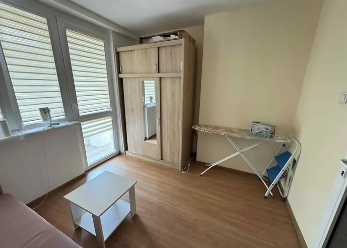 Нощувки Шумен * Sjumen